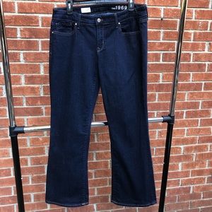 New GAP sexy boot jeans